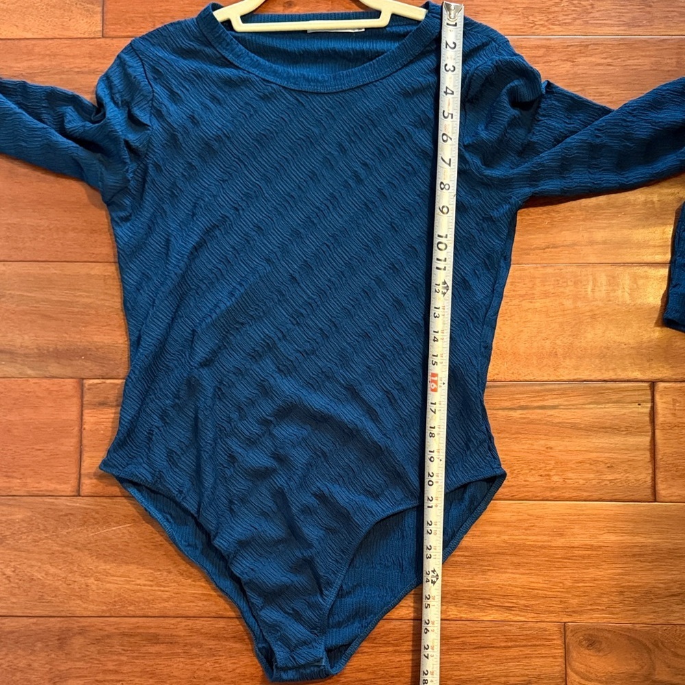 Culture Code Amina Crew Neck Textured Dark Teal Long Sleeve Bodysuit Size XL - Picture 9 of 10